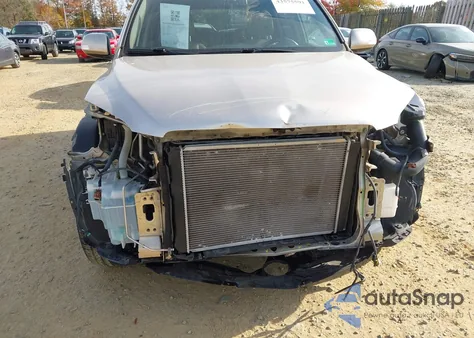 2009 Toyota Rav4 Limited V6 z USA, uszkodzony, nr VIN JTMBK31V795075762